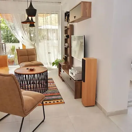 Seaside House For Families With Children Mastrinka, Ciovo - 22789 * Трогир