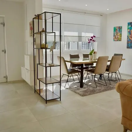 Seaside House For Families With Children Mastrinka, Ciovo - 22789 Сasa de vacaciones *